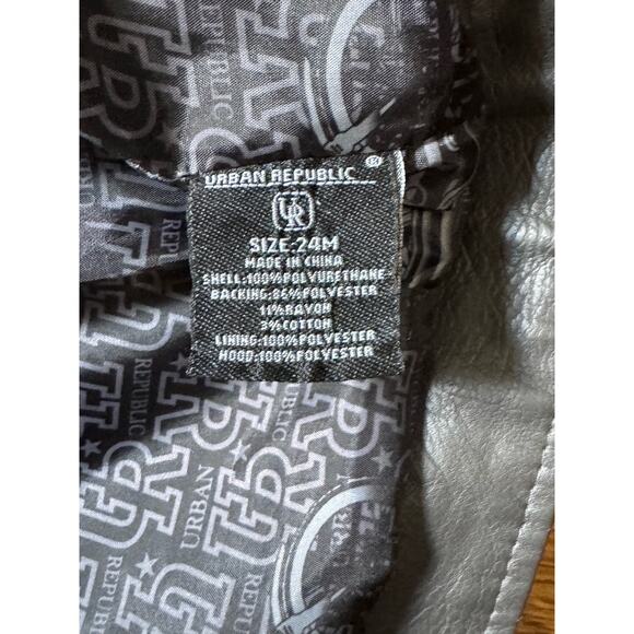 Urban Republic Toddler Bomber Jacket 24 Months Dark Grey Hooded Faux Leather - Picture 9 of 9